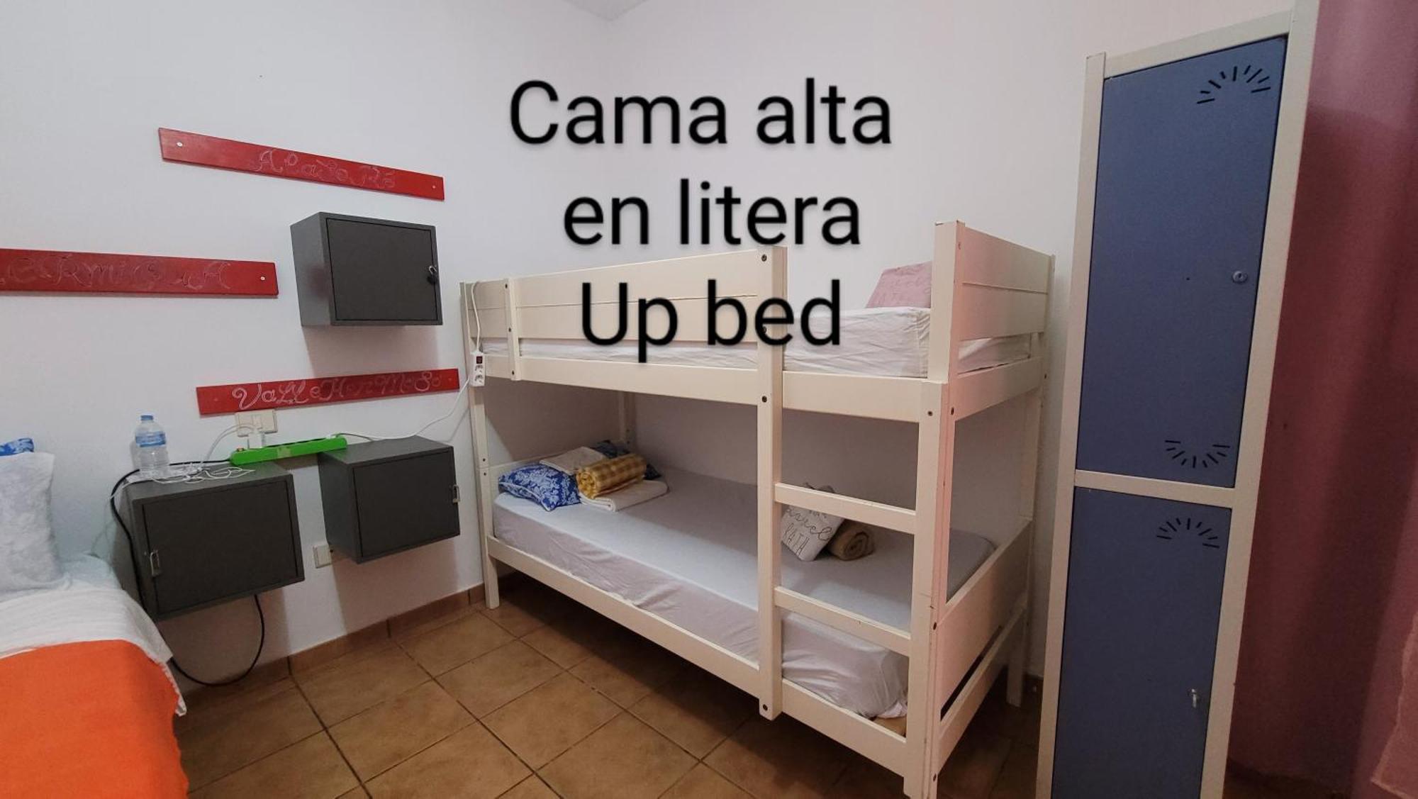 Eden Guesthouse Sardina الغرفة الصورة